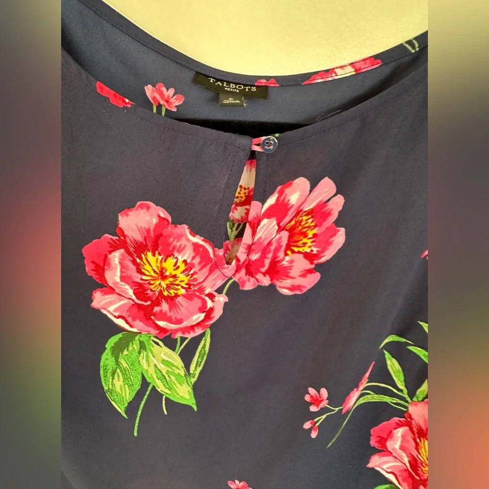 Talbots Vibrant Pink Floral Pattern Blouse Keyhole Back Tie Cuffs Size P( small) - Picture 4 of 11